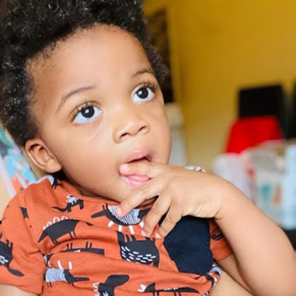 Meet your Posher, Mailie - Picture 1 of 1